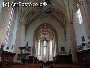 [P04] Imagine de ansamblu a interiorului - Biserica Reformată Centrală, Cluj.  » foto by tata123 🔱
 - 
<span class="allrVoted glyphicon glyphicon-heart hidden" id="av1040336"></span>
<a class="m-l-10 hidden" id="sv1040336" onclick="voting_Foto_DelVot(,1040336,24360)" role="button">șterge vot <span class="glyphicon glyphicon-remove"></span></a>
<a id="v91040336" class=" c-red"  onclick="voting_Foto_SetVot(1040336)" role="button"><span class="glyphicon glyphicon-heart-empty"></span> <b>LIKE</b> = Votează poza</a> <img class="hidden"  id="f1040336W9" src="/imagini/loader.gif" border="0" /><span class="AjErrMes hidden" id="e1040336ErM"></span>