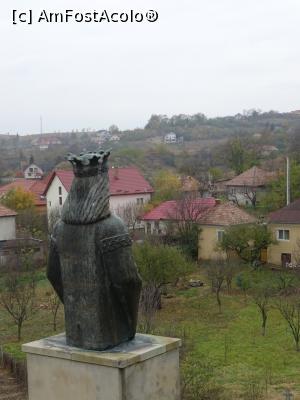 [P14] Ștefan cel Mare privește peste dealurile Feleacului.  » foto by tata123 🔱
 - 
<span class="allrVoted glyphicon glyphicon-heart hidden" id="av1041931"></span>
<a class="m-l-10 hidden" id="sv1041931" onclick="voting_Foto_DelVot(,1041931,24360)" role="button">șterge vot <span class="glyphicon glyphicon-remove"></span></a>
<a id="v91041931" class=" c-red"  onclick="voting_Foto_SetVot(1041931)" role="button"><span class="glyphicon glyphicon-heart-empty"></span> <b>LIKE</b> = Votează poza</a> <img class="hidden"  id="f1041931W9" src="/imagini/loader.gif" border="0" /><span class="AjErrMes hidden" id="e1041931ErM"></span>