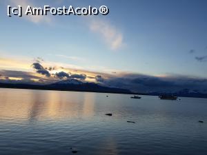 [P07] apus de soare in Puerto Natales » foto by robert
 - 
<span class="allrVoted glyphicon glyphicon-heart hidden" id="av1014362"></span>
<a class="m-l-10 hidden" id="sv1014362" onclick="voting_Foto_DelVot(,1014362,24388)" role="button">șterge vot <span class="glyphicon glyphicon-remove"></span></a>
<a id="v91014362" class=" c-red"  onclick="voting_Foto_SetVot(1014362)" role="button"><span class="glyphicon glyphicon-heart-empty"></span> <b>LIKE</b> = Votează poza</a> <img class="hidden"  id="f1014362W9" src="/imagini/loader.gif" border="0" /><span class="AjErrMes hidden" id="e1014362ErM"></span>