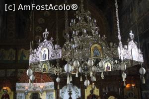 [P14] Mănăstirea Teodoreni, Biserica, Candelabrul din Naos » foto by mprofeanu
 - 
<span class="allrVoted glyphicon glyphicon-heart hidden" id="av1314148"></span>
<a class="m-l-10 hidden" id="sv1314148" onclick="voting_Foto_DelVot(,1314148,24390)" role="button">șterge vot <span class="glyphicon glyphicon-remove"></span></a>
<a id="v91314148" class=" c-red"  onclick="voting_Foto_SetVot(1314148)" role="button"><span class="glyphicon glyphicon-heart-empty"></span> <b>LIKE</b> = Votează poza</a> <img class="hidden"  id="f1314148W9" src="/imagini/loader.gif" border="0" /><span class="AjErrMes hidden" id="e1314148ErM"></span>