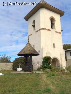 [P01] Turnul - clopotniță al mănăstire, aflat la intrare » foto by CATAAS
 - 
<span class="allrVoted glyphicon glyphicon-heart hidden" id="av1014500"></span>
<a class="m-l-10 hidden" id="sv1014500" onclick="voting_Foto_DelVot(,1014500,24390)" role="button">șterge vot <span class="glyphicon glyphicon-remove"></span></a>
<a id="v91014500" class=" c-red"  onclick="voting_Foto_SetVot(1014500)" role="button"><span class="glyphicon glyphicon-heart-empty"></span> <b>LIKE</b> = Votează poza</a> <img class="hidden"  id="f1014500W9" src="/imagini/loader.gif" border="0" /><span class="AjErrMes hidden" id="e1014500ErM"></span>