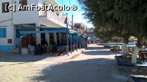 [P39] Încă un șir de terase și restaurante la marginea satului, opusă portului.  » foto by maryka
 - 
<span class="allrVoted glyphicon glyphicon-heart hidden" id="av1020057"></span>
<a class="m-l-10 hidden" id="sv1020057" onclick="voting_Foto_DelVot(,1020057,24400)" role="button">șterge vot <span class="glyphicon glyphicon-remove"></span></a>
<a id="v91020057" class=" c-red"  onclick="voting_Foto_SetVot(1020057)" role="button"><span class="glyphicon glyphicon-heart-empty"></span> <b>LIKE</b> = Votează poza</a> <img class="hidden"  id="f1020057W9" src="/imagini/loader.gif" border="0" /><span class="AjErrMes hidden" id="e1020057ErM"></span>