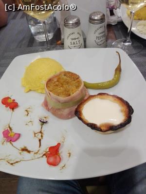 [P05] sarmale invelite in bacon » foto by MICAGEO
 - 
<span class="allrVoted glyphicon glyphicon-heart hidden" id="av1015688"></span>
<a class="m-l-10 hidden" id="sv1015688" onclick="voting_Foto_DelVot(,1015688,24401)" role="button">șterge vot <span class="glyphicon glyphicon-remove"></span></a>
<a id="v91015688" class=" c-red"  onclick="voting_Foto_SetVot(1015688)" role="button"><span class="glyphicon glyphicon-heart-empty"></span> <b>LIKE</b> = Votează poza</a> <img class="hidden"  id="f1015688W9" src="/imagini/loader.gif" border="0" /><span class="AjErrMes hidden" id="e1015688ErM"></span>