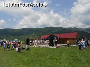 [P01] Inceputul festivalului » foto by olteanul2010
 - 
<span class="allrVoted glyphicon glyphicon-heart hidden" id="av981317"></span>
<a class="m-l-10 hidden" id="sv981317" onclick="voting_Foto_DelVot(,981317,24406)" role="button">șterge vot <span class="glyphicon glyphicon-remove"></span></a>
<a id="v9981317" class=" c-red"  onclick="voting_Foto_SetVot(981317)" role="button"><span class="glyphicon glyphicon-heart-empty"></span> <b>LIKE</b> = Votează poza</a> <img class="hidden"  id="f981317W9" src="/imagini/loader.gif" border="0" /><span class="AjErrMes hidden" id="e981317ErM"></span>