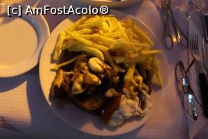 [P12] Ponta Delgada, Casa Do Bife O Galego, Bife de Porco a Casa arată bine » foto by mprofeanu
 - 
<span class="allrVoted glyphicon glyphicon-heart hidden" id="av1017763"></span>
<a class="m-l-10 hidden" id="sv1017763" onclick="voting_Foto_DelVot(,1017763,24421)" role="button">șterge vot <span class="glyphicon glyphicon-remove"></span></a>
<a id="v91017763" class=" c-red"  onclick="voting_Foto_SetVot(1017763)" role="button"><span class="glyphicon glyphicon-heart-empty"></span> <b>LIKE</b> = Votează poza</a> <img class="hidden"  id="f1017763W9" src="/imagini/loader.gif" border="0" /><span class="AjErrMes hidden" id="e1017763ErM"></span>
