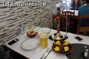 [P27] Ponta Delgada, Restaurante Gastronomo, Masa noastră din prima seară » foto by mprofeanu
 - 
<span class="allrVoted glyphicon glyphicon-heart hidden" id="av1017778"></span>
<a class="m-l-10 hidden" id="sv1017778" onclick="voting_Foto_DelVot(,1017778,24421)" role="button">șterge vot <span class="glyphicon glyphicon-remove"></span></a>
<a id="v91017778" class=" c-red"  onclick="voting_Foto_SetVot(1017778)" role="button"><span class="glyphicon glyphicon-heart-empty"></span> <b>LIKE</b> = Votează poza</a> <img class="hidden"  id="f1017778W9" src="/imagini/loader.gif" border="0" /><span class="AjErrMes hidden" id="e1017778ErM"></span>