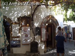 [P10] Un restaurant şic în Lindos » foto by irinad
 - 
<span class="allrVoted glyphicon glyphicon-heart hidden" id="av1057091"></span>
<a class="m-l-10 hidden" id="sv1057091" onclick="voting_Foto_DelVot(,1057091,24422)" role="button">șterge vot <span class="glyphicon glyphicon-remove"></span></a>
<a id="v91057091" class=" c-red"  onclick="voting_Foto_SetVot(1057091)" role="button"><span class="glyphicon glyphicon-heart-empty"></span> <b>LIKE</b> = Votează poza</a> <img class="hidden"  id="f1057091W9" src="/imagini/loader.gif" border="0" /><span class="AjErrMes hidden" id="e1057091ErM"></span>