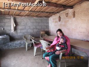 [P27] daca vrem sa ne spalam pe miini, avem si prosop in cui! in planul 2.  » foto by adri-nico
 - 
<span class="allrVoted glyphicon glyphicon-heart hidden" id="av1019313"></span>
<a class="m-l-10 hidden" id="sv1019313" onclick="voting_Foto_DelVot(,1019313,24423)" role="button">șterge vot <span class="glyphicon glyphicon-remove"></span></a>
<a id="v91019313" class=" c-red"  onclick="voting_Foto_SetVot(1019313)" role="button"><span class="glyphicon glyphicon-heart-empty"></span> <b>LIKE</b> = Votează poza</a> <img class="hidden"  id="f1019313W9" src="/imagini/loader.gif" border="0" /><span class="AjErrMes hidden" id="e1019313ErM"></span>