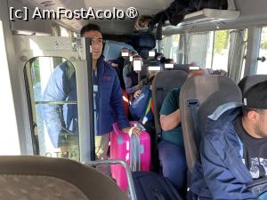 [P14] Cu avionul spre Hurghada – microbuzul de transfer » foto by nicole33
 - 
<span class="allrVoted glyphicon glyphicon-heart hidden" id="av1411172"></span>
<a class="m-l-10 hidden" id="sv1411172" onclick="voting_Foto_DelVot(,1411172,24446)" role="button">șterge vot <span class="glyphicon glyphicon-remove"></span></a>
<a id="v91411172" class=" c-red"  onclick="voting_Foto_SetVot(1411172)" role="button"><span class="glyphicon glyphicon-heart-empty"></span> <b>LIKE</b> = Votează poza</a> <img class="hidden"  id="f1411172W9" src="/imagini/loader.gif" border="0" /><span class="AjErrMes hidden" id="e1411172ErM"></span>
