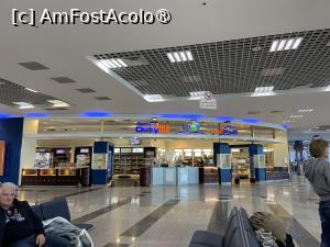 [P17] Cu avionul spre Hurghada – prin aeroport » foto by nicole33
 - 
<span class="allrVoted glyphicon glyphicon-heart hidden" id="av1411175"></span>
<a class="m-l-10 hidden" id="sv1411175" onclick="voting_Foto_DelVot(,1411175,24446)" role="button">șterge vot <span class="glyphicon glyphicon-remove"></span></a>
<a id="v91411175" class=" c-red"  onclick="voting_Foto_SetVot(1411175)" role="button"><span class="glyphicon glyphicon-heart-empty"></span> <b>LIKE</b> = Votează poza</a> <img class="hidden"  id="f1411175W9" src="/imagini/loader.gif" border="0" /><span class="AjErrMes hidden" id="e1411175ErM"></span>