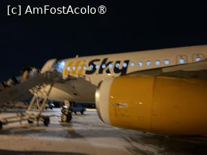 [P02] Cu avionul spre Hurghada – îmbarcarea spre Egipt » foto by nicole33
 - 
<span class="allrVoted glyphicon glyphicon-heart hidden" id="av1411160"></span>
<a class="m-l-10 hidden" id="sv1411160" onclick="voting_Foto_DelVot(,1411160,24446)" role="button">șterge vot <span class="glyphicon glyphicon-remove"></span></a>
<a id="v91411160" class=" c-red"  onclick="voting_Foto_SetVot(1411160)" role="button"><span class="glyphicon glyphicon-heart-empty"></span> <b>LIKE</b> = Votează poza</a> <img class="hidden"  id="f1411160W9" src="/imagini/loader.gif" border="0" /><span class="AjErrMes hidden" id="e1411160ErM"></span>