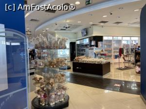 [P41] Cu avionul spre Hurghada – prin aeroport » foto by nicole33
 - 
<span class="allrVoted glyphicon glyphicon-heart hidden" id="av1411199"></span>
<a class="m-l-10 hidden" id="sv1411199" onclick="voting_Foto_DelVot(,1411199,24446)" role="button">șterge vot <span class="glyphicon glyphicon-remove"></span></a>
<a id="v91411199" class=" c-red"  onclick="voting_Foto_SetVot(1411199)" role="button"><span class="glyphicon glyphicon-heart-empty"></span> <b>LIKE</b> = Votează poza</a> <img class="hidden"  id="f1411199W9" src="/imagini/loader.gif" border="0" /><span class="AjErrMes hidden" id="e1411199ErM"></span>
