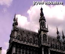 [P10] Detaliu, Maison du Roi » foto by Costi
 - 
<span class="allrVoted glyphicon glyphicon-heart hidden" id="av25333"></span>
<a class="m-l-10 hidden" id="sv25333" onclick="voting_Foto_DelVot(,25333,24454)" role="button">șterge vot <span class="glyphicon glyphicon-remove"></span></a>
<a id="v925333" class=" c-red"  onclick="voting_Foto_SetVot(25333)" role="button"><span class="glyphicon glyphicon-heart-empty"></span> <b>LIKE</b> = Votează poza</a> <img class="hidden"  id="f25333W9" src="/imagini/loader.gif" border="0" /><span class="AjErrMes hidden" id="e25333ErM"></span>
