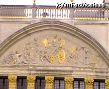 [P13] Detaliu de pe faţada Maison des Ducs de Brabant » foto by Costi
 - 
<span class="allrVoted glyphicon glyphicon-heart hidden" id="av25336"></span>
<a class="m-l-10 hidden" id="sv25336" onclick="voting_Foto_DelVot(,25336,24454)" role="button">șterge vot <span class="glyphicon glyphicon-remove"></span></a>
<a id="v925336" class=" c-red"  onclick="voting_Foto_SetVot(25336)" role="button"><span class="glyphicon glyphicon-heart-empty"></span> <b>LIKE</b> = Votează poza</a> <img class="hidden"  id="f25336W9" src="/imagini/loader.gif" border="0" /><span class="AjErrMes hidden" id="e25336ErM"></span>