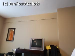 [P17] prin camera de hotel » foto by robert
 - 
<span class="allrVoted glyphicon glyphicon-heart hidden" id="av1021307"></span>
<a class="m-l-10 hidden" id="sv1021307" onclick="voting_Foto_DelVot(,1021307,24471)" role="button">șterge vot <span class="glyphicon glyphicon-remove"></span></a>
<a id="v91021307" class=" c-red"  onclick="voting_Foto_SetVot(1021307)" role="button"><span class="glyphicon glyphicon-heart-empty"></span> <b>LIKE</b> = Votează poza</a> <img class="hidden"  id="f1021307W9" src="/imagini/loader.gif" border="0" /><span class="AjErrMes hidden" id="e1021307ErM"></span>