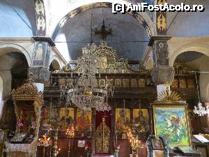 [P33] Interiorul bisericii Manastirii Kilifarevo » foto by valyionsc
 - 
<span class="allrVoted glyphicon glyphicon-heart hidden" id="av496461"></span>
<a class="m-l-10 hidden" id="sv496461" onclick="voting_Foto_DelVot(,496461,24473)" role="button">șterge vot <span class="glyphicon glyphicon-remove"></span></a>
<a id="v9496461" class=" c-red"  onclick="voting_Foto_SetVot(496461)" role="button"><span class="glyphicon glyphicon-heart-empty"></span> <b>LIKE</b> = Votează poza</a> <img class="hidden"  id="f496461W9" src="/imagini/loader.gif" border="0" /><span class="AjErrMes hidden" id="e496461ErM"></span>