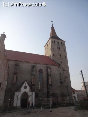 [P03] Intrarea in biserica/santier » foto by fanespoitorul
 - 
<span class="allrVoted glyphicon glyphicon-heart hidden" id="av1021686"></span>
<a class="m-l-10 hidden" id="sv1021686" onclick="voting_Foto_DelVot(,1021686,24475)" role="button">șterge vot <span class="glyphicon glyphicon-remove"></span></a>
<a id="v91021686" class=" c-red"  onclick="voting_Foto_SetVot(1021686)" role="button"><span class="glyphicon glyphicon-heart-empty"></span> <b>LIKE</b> = Votează poza</a> <img class="hidden"  id="f1021686W9" src="/imagini/loader.gif" border="0" /><span class="AjErrMes hidden" id="e1021686ErM"></span>