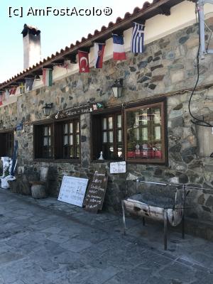 [P02] To Steki Tou Meniou » foto by krisstinna
 - 
<span class="allrVoted glyphicon glyphicon-heart hidden" id="av1024007"></span>
<a class="m-l-10 hidden" id="sv1024007" onclick="voting_Foto_DelVot(,1024007,24481)" role="button">șterge vot <span class="glyphicon glyphicon-remove"></span></a>
<a id="v91024007" class=" c-red"  onclick="voting_Foto_SetVot(1024007)" role="button"><span class="glyphicon glyphicon-heart-empty"></span> <b>LIKE</b> = Votează poza</a> <img class="hidden"  id="f1024007W9" src="/imagini/loader.gif" border="0" /><span class="AjErrMes hidden" id="e1024007ErM"></span>