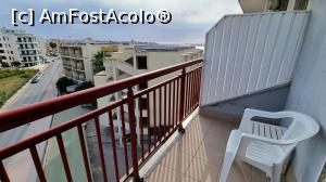 [P14] Balconul camerei » foto by pepsi70ro
 - 
<span class="allrVoted glyphicon glyphicon-heart hidden" id="av1290117"></span>
<a class="m-l-10 hidden" id="sv1290117" onclick="voting_Foto_DelVot(,1290117,24503)" role="button">șterge vot <span class="glyphicon glyphicon-remove"></span></a>
<a id="v91290117" class=" c-red"  onclick="voting_Foto_SetVot(1290117)" role="button"><span class="glyphicon glyphicon-heart-empty"></span> <b>LIKE</b> = Votează poza</a> <img class="hidden"  id="f1290117W9" src="/imagini/loader.gif" border="0" /><span class="AjErrMes hidden" id="e1290117ErM"></span>