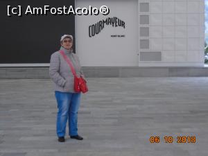 [P25] O turistă...  » foto by Mitica49
 - 
<span class="allrVoted glyphicon glyphicon-heart hidden" id="av1025038"></span>
<a class="m-l-10 hidden" id="sv1025038" onclick="voting_Foto_DelVot(,1025038,24517)" role="button">șterge vot <span class="glyphicon glyphicon-remove"></span></a>
<a id="v91025038" class=" c-red"  onclick="voting_Foto_SetVot(1025038)" role="button"><span class="glyphicon glyphicon-heart-empty"></span> <b>LIKE</b> = Votează poza</a> <img class="hidden"  id="f1025038W9" src="/imagini/loader.gif" border="0" /><span class="AjErrMes hidden" id="e1025038ErM"></span>