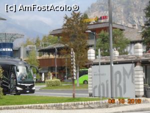 [P27] Autogara din Courmayeur » foto by Mitica49
 - 
<span class="allrVoted glyphicon glyphicon-heart hidden" id="av1025040"></span>
<a class="m-l-10 hidden" id="sv1025040" onclick="voting_Foto_DelVot(,1025040,24517)" role="button">șterge vot <span class="glyphicon glyphicon-remove"></span></a>
<a id="v91025040" class=" c-red"  onclick="voting_Foto_SetVot(1025040)" role="button"><span class="glyphicon glyphicon-heart-empty"></span> <b>LIKE</b> = Votează poza</a> <img class="hidden"  id="f1025040W9" src="/imagini/loader.gif" border="0" /><span class="AjErrMes hidden" id="e1025040ErM"></span>