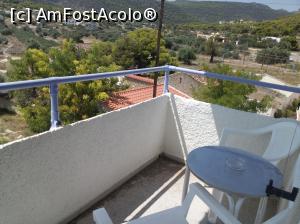 [P07] Balconul cu cele doua scaune si masa » foto by cloverina
 - 
<span class="allrVoted glyphicon glyphicon-heart hidden" id="av1070359"></span>
<a class="m-l-10 hidden" id="sv1070359" onclick="voting_Foto_DelVot(,1070359,24518)" role="button">șterge vot <span class="glyphicon glyphicon-remove"></span></a>
<a id="v91070359" class=" c-red"  onclick="voting_Foto_SetVot(1070359)" role="button"><span class="glyphicon glyphicon-heart-empty"></span> <b>LIKE</b> = Votează poza</a> <img class="hidden"  id="f1070359W9" src="/imagini/loader.gif" border="0" /><span class="AjErrMes hidden" id="e1070359ErM"></span>