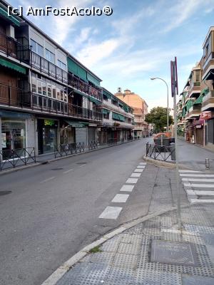 [P04] Strada din Barajas spre piateta si restaurante » foto by Alfacorleone
 - 
<span class="allrVoted glyphicon glyphicon-heart hidden" id="av1026845"></span>
<a class="m-l-10 hidden" id="sv1026845" onclick="voting_Foto_DelVot(,1026845,24532)" role="button">șterge vot <span class="glyphicon glyphicon-remove"></span></a>
<a id="v91026845" class=" c-red"  onclick="voting_Foto_SetVot(1026845)" role="button"><span class="glyphicon glyphicon-heart-empty"></span> <b>LIKE</b> = Votează poza</a> <img class="hidden"  id="f1026845W9" src="/imagini/loader.gif" border="0" /><span class="AjErrMes hidden" id="e1026845ErM"></span>