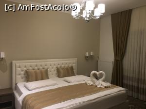 [P03] Pat, J-adore Hotel, Lugoj » foto by ARA
 - 
<span class="allrVoted glyphicon glyphicon-heart hidden" id="av1026907"></span>
<a class="m-l-10 hidden" id="sv1026907" onclick="voting_Foto_DelVot(,1026907,24534)" role="button">șterge vot <span class="glyphicon glyphicon-remove"></span></a>
<a id="v91026907" class=" c-red"  onclick="voting_Foto_SetVot(1026907)" role="button"><span class="glyphicon glyphicon-heart-empty"></span> <b>LIKE</b> = Votează poza</a> <img class="hidden"  id="f1026907W9" src="/imagini/loader.gif" border="0" /><span class="AjErrMes hidden" id="e1026907ErM"></span>