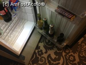 [P08] Minibar!  » foto by ARA
 - 
<span class="allrVoted glyphicon glyphicon-heart hidden" id="av1026912"></span>
<a class="m-l-10 hidden" id="sv1026912" onclick="voting_Foto_DelVot(,1026912,24534)" role="button">șterge vot <span class="glyphicon glyphicon-remove"></span></a>
<a id="v91026912" class=" c-red"  onclick="voting_Foto_SetVot(1026912)" role="button"><span class="glyphicon glyphicon-heart-empty"></span> <b>LIKE</b> = Votează poza</a> <img class="hidden"  id="f1026912W9" src="/imagini/loader.gif" border="0" /><span class="AjErrMes hidden" id="e1026912ErM"></span>