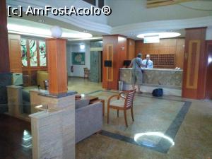 [P04] Elpida City Hotel, Serres - holul de recepție » foto by Carmen Ion
 - 
<span class="allrVoted glyphicon glyphicon-heart hidden" id="av1026942"></span>
<a class="m-l-10 hidden" id="sv1026942" onclick="voting_Foto_DelVot(,1026942,24537)" role="button">șterge vot <span class="glyphicon glyphicon-remove"></span></a>
<a id="v91026942" class=" c-red"  onclick="voting_Foto_SetVot(1026942)" role="button"><span class="glyphicon glyphicon-heart-empty"></span> <b>LIKE</b> = Votează poza</a> <img class="hidden"  id="f1026942W9" src="/imagini/loader.gif" border="0" /><span class="AjErrMes hidden" id="e1026942ErM"></span>