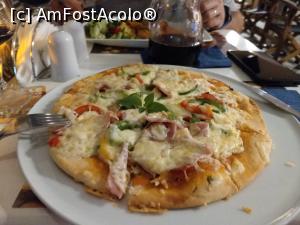 [P11] A venit pizza mea, delicioasă!  » foto by maryka
 - 
<span class="allrVoted glyphicon glyphicon-heart hidden" id="av1027014"></span>
<a class="m-l-10 hidden" id="sv1027014" onclick="voting_Foto_DelVot(,1027014,24538)" role="button">șterge vot <span class="glyphicon glyphicon-remove"></span></a>
<a id="v91027014" class=" c-red"  onclick="voting_Foto_SetVot(1027014)" role="button"><span class="glyphicon glyphicon-heart-empty"></span> <b>LIKE</b> = Votează poza</a> <img class="hidden"  id="f1027014W9" src="/imagini/loader.gif" border="0" /><span class="AjErrMes hidden" id="e1027014ErM"></span>