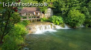 [P11] Restaurantul Petro din Rastoke.  » foto by Aurici
 - 
<span class="allrVoted glyphicon glyphicon-heart hidden" id="av1027405"></span>
<a class="m-l-10 hidden" id="sv1027405" onclick="voting_Foto_DelVot(,1027405,24542)" role="button">șterge vot <span class="glyphicon glyphicon-remove"></span></a>
<a id="v91027405" class=" c-red"  onclick="voting_Foto_SetVot(1027405)" role="button"><span class="glyphicon glyphicon-heart-empty"></span> <b>LIKE</b> = Votează poza</a> <img class="hidden"  id="f1027405W9" src="/imagini/loader.gif" border="0" /><span class="AjErrMes hidden" id="e1027405ErM"></span>