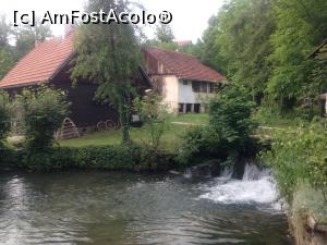 [P19] Restaurantul Petro din Rastoke și împrejurimile.  » foto by Aurici
 - 
<span class="allrVoted glyphicon glyphicon-heart hidden" id="av1027413"></span>
<a class="m-l-10 hidden" id="sv1027413" onclick="voting_Foto_DelVot(,1027413,24542)" role="button">șterge vot <span class="glyphicon glyphicon-remove"></span></a>
<a id="v91027413" class=" c-red"  onclick="voting_Foto_SetVot(1027413)" role="button"><span class="glyphicon glyphicon-heart-empty"></span> <b>LIKE</b> = Votează poza</a> <img class="hidden"  id="f1027413W9" src="/imagini/loader.gif" border="0" /><span class="AjErrMes hidden" id="e1027413ErM"></span>