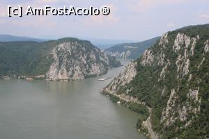 [P18] Parcul Natural Porțile de Fier, Cazanele Mici, Ciucaru Mic și Muntele Mali Strbac (Serbia) văzute de la Punctul de belvedere Dubova de pe Ciucaru Mare » foto by mprofeanu
 - 
<span class="allrVoted glyphicon glyphicon-heart hidden" id="av1191450"></span>
<a class="m-l-10 hidden" id="sv1191450" onclick="voting_Foto_DelVot(,1191450,24578)" role="button">șterge vot <span class="glyphicon glyphicon-remove"></span></a>
<a id="v91191450" class=" c-red"  onclick="voting_Foto_SetVot(1191450)" role="button"><span class="glyphicon glyphicon-heart-empty"></span> <b>LIKE</b> = Votează poza</a> <img class="hidden"  id="f1191450W9" src="/imagini/loader.gif" border="0" /><span class="AjErrMes hidden" id="e1191450ErM"></span>
