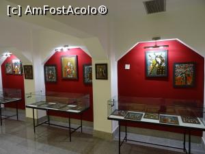 [P17] Icoane pictate pe sticlă/lemn - Muzeul Mitropoliei Cluj.  » foto by tata123 🔱
 - 
<span class="allrVoted glyphicon glyphicon-heart hidden" id="av1031072"></span>
<a class="m-l-10 hidden" id="sv1031072" onclick="voting_Foto_DelVot(,1031072,24587)" role="button">șterge vot <span class="glyphicon glyphicon-remove"></span></a>
<a id="v91031072" class=" c-red"  onclick="voting_Foto_SetVot(1031072)" role="button"><span class="glyphicon glyphicon-heart-empty"></span> <b>LIKE</b> = Votează poza</a> <img class="hidden"  id="f1031072W9" src="/imagini/loader.gif" border="0" /><span class="AjErrMes hidden" id="e1031072ErM"></span>