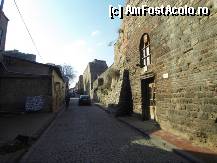 [P63] Strada Hoca Cakır merge paralel cu zidurile. Pe aceste stradute pe undeva, si-a pierdut viata ultimul Imparat Bizantin... Constantin... » foto by TraianS
 - 
<span class="allrVoted glyphicon glyphicon-heart hidden" id="av329171"></span>
<a class="m-l-10 hidden" id="sv329171" onclick="voting_Foto_DelVot(,329171,24606)" role="button">șterge vot <span class="glyphicon glyphicon-remove"></span></a>
<a id="v9329171" class=" c-red"  onclick="voting_Foto_SetVot(329171)" role="button"><span class="glyphicon glyphicon-heart-empty"></span> <b>LIKE</b> = Votează poza</a> <img class="hidden"  id="f329171W9" src="/imagini/loader.gif" border="0" /><span class="AjErrMes hidden" id="e329171ErM"></span>