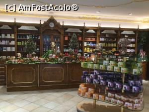 [P17] Wörgl - Farmacia este chiar dichisita » foto by mishu
 - 
<span class="allrVoted glyphicon glyphicon-heart hidden" id="av1034077"></span>
<a class="m-l-10 hidden" id="sv1034077" onclick="voting_Foto_DelVot(,1034077,24611)" role="button">șterge vot <span class="glyphicon glyphicon-remove"></span></a>
<a id="v91034077" class=" c-red"  onclick="voting_Foto_SetVot(1034077)" role="button"><span class="glyphicon glyphicon-heart-empty"></span> <b>LIKE</b> = Votează poza</a> <img class="hidden"  id="f1034077W9" src="/imagini/loader.gif" border="0" /><span class="AjErrMes hidden" id="e1034077ErM"></span>