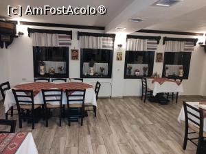 [P11] Sala de mese » foto by remo59
 - 
<span class="allrVoted glyphicon glyphicon-heart hidden" id="av1391041"></span>
<a class="m-l-10 hidden" id="sv1391041" onclick="voting_Foto_DelVot(,1391041,24612)" role="button">șterge vot <span class="glyphicon glyphicon-remove"></span></a>
<a id="v91391041" class=" c-red"  onclick="voting_Foto_SetVot(1391041)" role="button"><span class="glyphicon glyphicon-heart-empty"></span> <b>LIKE</b> = Votează poza</a> <img class="hidden"  id="f1391041W9" src="/imagini/loader.gif" border="0" /><span class="AjErrMes hidden" id="e1391041ErM"></span>