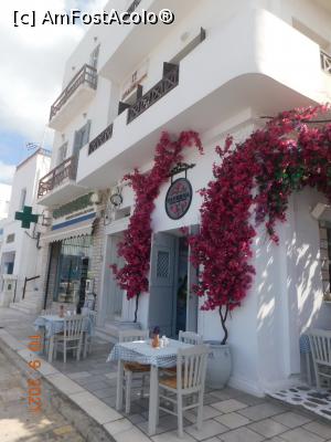 [P02] Intrarea în taverna Greek Authentic Cuisine » foto by irinad
 - 
<span class="allrVoted glyphicon glyphicon-heart hidden" id="av1267743"></span>
<a class="m-l-10 hidden" id="sv1267743" onclick="voting_Foto_DelVot(,1267743,24617)" role="button">șterge vot <span class="glyphicon glyphicon-remove"></span></a>
<a id="v91267743" class=" c-red"  onclick="voting_Foto_SetVot(1267743)" role="button"><span class="glyphicon glyphicon-heart-empty"></span> <b>LIKE</b> = Votează poza</a> <img class="hidden"  id="f1267743W9" src="/imagini/loader.gif" border="0" /><span class="AjErrMes hidden" id="e1267743ErM"></span>