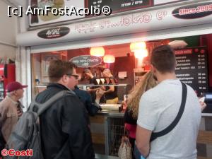 [P09] Falafel Avshi, un local street food din Eilat » foto by Costi
 - 
<span class="allrVoted glyphicon glyphicon-heart hidden" id="av1147632"></span>
<a class="m-l-10 hidden" id="sv1147632" onclick="voting_Foto_DelVot(,1147632,24635)" role="button">șterge vot <span class="glyphicon glyphicon-remove"></span></a>
<a id="v91147632" class=" c-red"  onclick="voting_Foto_SetVot(1147632)" role="button"><span class="glyphicon glyphicon-heart-empty"></span> <b>LIKE</b> = Votează poza</a> <img class="hidden"  id="f1147632W9" src="/imagini/loader.gif" border="0" /><span class="AjErrMes hidden" id="e1147632ErM"></span>