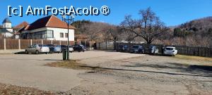 [P03] Mănăstirea Văleni, Argeș, Parcarea pozată din alt unghi » foto by mprofeanu
 - 
<span class="allrVoted glyphicon glyphicon-heart hidden" id="av1464899"></span>
<a class="m-l-10 hidden" id="sv1464899" onclick="voting_Foto_DelVot(,1464899,24636)" role="button">șterge vot <span class="glyphicon glyphicon-remove"></span></a>
<a id="v91464899" class=" c-red"  onclick="voting_Foto_SetVot(1464899)" role="button"><span class="glyphicon glyphicon-heart-empty"></span> <b>LIKE</b> = Votează poza</a> <img class="hidden"  id="f1464899W9" src="/imagini/loader.gif" border="0" /><span class="AjErrMes hidden" id="e1464899ErM"></span>