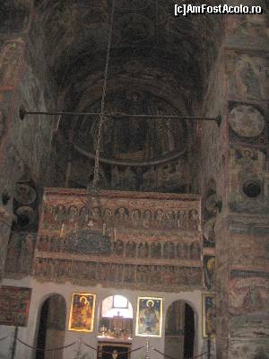 [P05] Naosul şi catapeteasma » foto by Michi
 - 
<span class="allrVoted glyphicon glyphicon-heart hidden" id="av573019"></span>
<a class="m-l-10 hidden" id="sv573019" onclick="voting_Foto_DelVot(,573019,24639)" role="button">șterge vot <span class="glyphicon glyphicon-remove"></span></a>
<a id="v9573019" class=" c-red"  onclick="voting_Foto_SetVot(573019)" role="button"><span class="glyphicon glyphicon-heart-empty"></span> <b>LIKE</b> = Votează poza</a> <img class="hidden"  id="f573019W9" src="/imagini/loader.gif" border="0" /><span class="AjErrMes hidden" id="e573019ErM"></span>