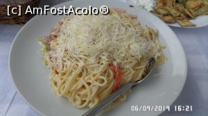 [P14] Taverna cu pește Kavos. Spaghete carbonara » foto by ungureanica
 - 
<span class="allrVoted glyphicon glyphicon-heart hidden" id="av1131896"></span>
<a class="m-l-10 hidden" id="sv1131896" onclick="voting_Foto_DelVot(,1131896,24650)" role="button">șterge vot <span class="glyphicon glyphicon-remove"></span></a>
<a id="v91131896" class=" c-red"  onclick="voting_Foto_SetVot(1131896)" role="button"><span class="glyphicon glyphicon-heart-empty"></span> <b>LIKE</b> = Votează poza</a> <img class="hidden"  id="f1131896W9" src="/imagini/loader.gif" border="0" /><span class="AjErrMes hidden" id="e1131896ErM"></span>