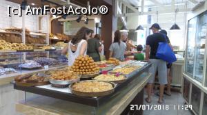 [P02] Patiseria Katsaros, Leptokaria. Masa cu tăvi de baclavale și alte chestii dulci » foto by ungureanica
 - 
<span class="allrVoted glyphicon glyphicon-heart hidden" id="av1132182"></span>
<a class="m-l-10 hidden" id="sv1132182" onclick="voting_Foto_DelVot(,1132182,24650)" role="button">șterge vot <span class="glyphicon glyphicon-remove"></span></a>
<a id="v91132182" class=" c-red"  onclick="voting_Foto_SetVot(1132182)" role="button"><span class="glyphicon glyphicon-heart-empty"></span> <b>LIKE</b> = Votează poza</a> <img class="hidden"  id="f1132182W9" src="/imagini/loader.gif" border="0" /><span class="AjErrMes hidden" id="e1132182ErM"></span>