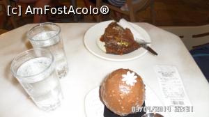 [P08] Patiseria Katsaros, Leptokaria. Ferrero rocher și baclava de ciocolată. Două chestii mortale » foto by ungureanica
 - 
<span class="allrVoted glyphicon glyphicon-heart hidden" id="av1132188"></span>
<a class="m-l-10 hidden" id="sv1132188" onclick="voting_Foto_DelVot(,1132188,24650)" role="button">șterge vot <span class="glyphicon glyphicon-remove"></span></a>
<a id="v91132188" class=" c-red"  onclick="voting_Foto_SetVot(1132188)" role="button"><span class="glyphicon glyphicon-heart-empty"></span> <b>LIKE</b> = Votează poza</a> <img class="hidden"  id="f1132188W9" src="/imagini/loader.gif" border="0" /><span class="AjErrMes hidden" id="e1132188ErM"></span>