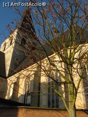 [P06] Biserica Sf. Caterina » foto by Radu Tudoran
 - 
<span class="allrVoted glyphicon glyphicon-heart hidden" id="av1037771"></span>
<a class="m-l-10 hidden" id="sv1037771" onclick="voting_Foto_DelVot(,1037771,24653)" role="button">șterge vot <span class="glyphicon glyphicon-remove"></span></a>
<a id="v91037771" class=" c-red"  onclick="voting_Foto_SetVot(1037771)" role="button"><span class="glyphicon glyphicon-heart-empty"></span> <b>LIKE</b> = Votează poza</a> <img class="hidden"  id="f1037771W9" src="/imagini/loader.gif" border="0" /><span class="AjErrMes hidden" id="e1037771ErM"></span>