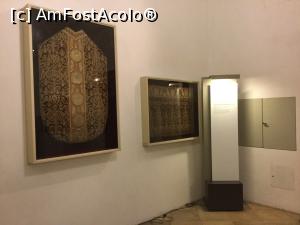 [P11] Resedinta Regala - Vesminte bisericesti » foto by mishu
 - 
<span class="allrVoted glyphicon glyphicon-heart hidden" id="av1176087"></span>
<a class="m-l-10 hidden" id="sv1176087" onclick="voting_Foto_DelVot(,1176087,24660)" role="button">șterge vot <span class="glyphicon glyphicon-remove"></span></a>
<a id="v91176087" class=" c-red"  onclick="voting_Foto_SetVot(1176087)" role="button"><span class="glyphicon glyphicon-heart-empty"></span> <b>LIKE</b> = Votează poza</a> <img class="hidden"  id="f1176087W9" src="/imagini/loader.gif" border="0" /><span class="AjErrMes hidden" id="e1176087ErM"></span>