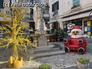[P03] Tropea -Corso Vittorio Emanuele și bustul lui Pasquale Galluppi » foto by Yersinia Pestis
 - 
<span class="allrVoted glyphicon glyphicon-heart hidden" id="av1515150"></span>
<a class="m-l-10 hidden" id="sv1515150" onclick="voting_Foto_DelVot(,1515150,24664)" role="button">șterge vot <span class="glyphicon glyphicon-remove"></span></a>
<a id="v91515150" class=" c-red"  onclick="voting_Foto_SetVot(1515150)" role="button"><span class="glyphicon glyphicon-heart-empty"></span> <b>LIKE</b> = Votează poza</a> <img class="hidden"  id="f1515150W9" src="/imagini/loader.gif" border="0" /><span class="AjErrMes hidden" id="e1515150ErM"></span>