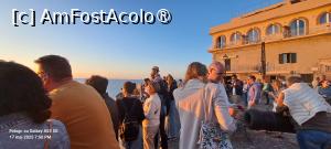 [P19] Aglomerație mare la apus în Piazza del Cannone » foto by irinad
 - 
<span class="allrVoted glyphicon glyphicon-heart hidden" id="av1523107"></span>
<a class="m-l-10 hidden" id="sv1523107" onclick="voting_Foto_DelVot(,1523107,24664)" role="button">șterge vot <span class="glyphicon glyphicon-remove"></span></a>
<a id="v91523107" class=" c-red"  onclick="voting_Foto_SetVot(1523107)" role="button"><span class="glyphicon glyphicon-heart-empty"></span> <b>LIKE</b> = Votează poza</a> <img class="hidden"  id="f1523107W9" src="/imagini/loader.gif" border="0" /><span class="AjErrMes hidden" id="e1523107ErM"></span>