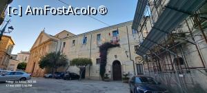 [P68] Primăria Tropeea și Biserica Iezuiților (Chiesa dei Gesuiti) » foto by irinad
 - 
<span class="allrVoted glyphicon glyphicon-heart hidden" id="av1523156"></span>
<a class="m-l-10 hidden" id="sv1523156" onclick="voting_Foto_DelVot(,1523156,24664)" role="button">șterge vot <span class="glyphicon glyphicon-remove"></span></a>
<a id="v91523156" class=" c-red"  onclick="voting_Foto_SetVot(1523156)" role="button"><span class="glyphicon glyphicon-heart-empty"></span> <b>LIKE</b> = Votează poza</a> <img class="hidden"  id="f1523156W9" src="/imagini/loader.gif" border="0" /><span class="AjErrMes hidden" id="e1523156ErM"></span>